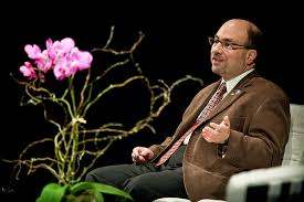 Craigslist founder Craig Newmark will speak at FedScoop's FedTalks 2011 on October 11 at the Warner Theatre.. (photo: Stephanie Canciello, Unali Artists) 2011_09_craignewmark2