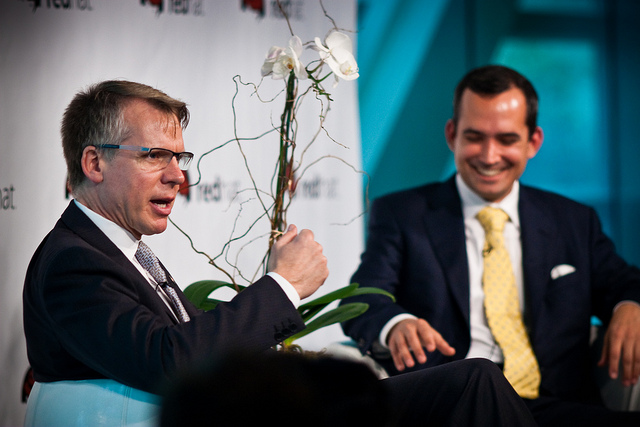 U.S. Deputy CTO for Government Innovation Chris Vein at the Red Hat Government Symposium, November 16, Newseum, Washington, D.C. 2011_11_chrisvein