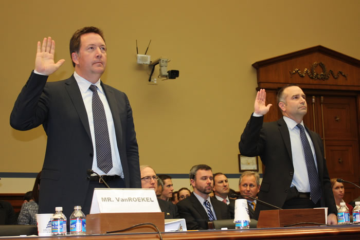 U.S. CIO Steven VanRoekel and GAO Director of Information Technology Management Issues Dave Powner swear in for testimony on Tuesday before the House Committee on Oversight and Government Reform. (Photo: David Stegon/FedScoop) 2013_01_stevenvanroekel