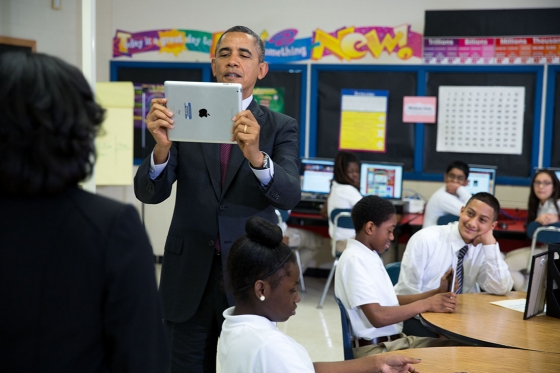 2014_02_ObamaIpad