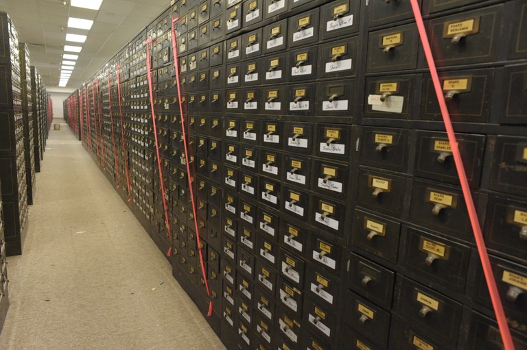 2014_08_FBI-records-cabinets