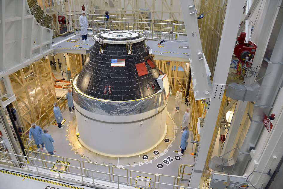 2014_10_orion_capsule_completed