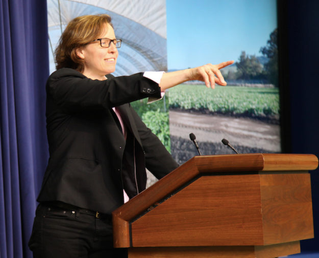 US-CTO-Megan-Smith-at-WH-Tech-Meetup